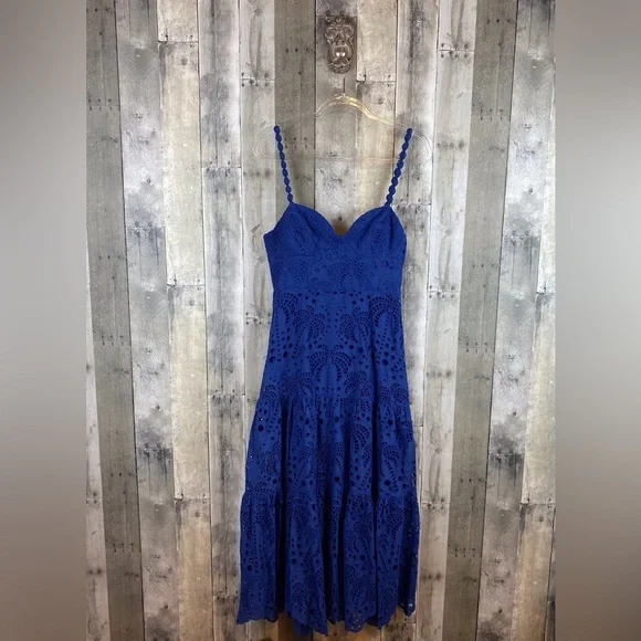 NWT Farm Rio Palm Tree Richilier Maxi Dress in Deep Blue Blue Size Medium. NWT Farm Rio Palm Tree Richilier Maxi Dress in Deep Blue Blue Size Medium.